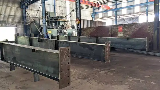 Gia công dầm thép tổ hợp